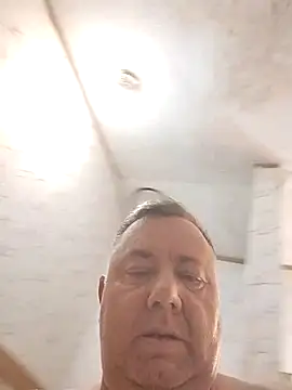 lawndad79 online show from 9, 12, 2024