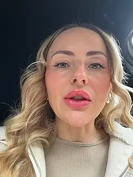 EmaSalis online show from 5, 3, 2026