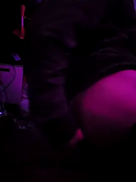 mommyslittlefemboy online show from 23, 3, 2025