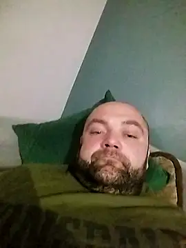 Snapshot of Zboczuszek1991 chatting on 5, 10, 2025 Zboczuszek1991 online show from 5, 10, 2025