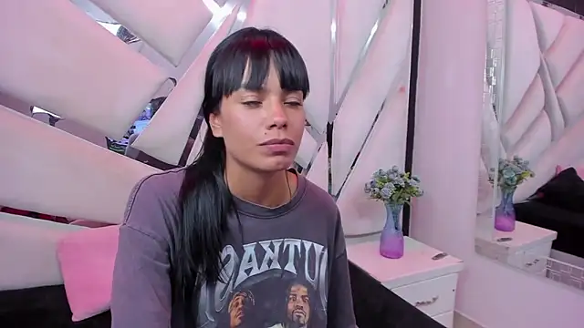 kylie seex online show from 17, 6, 2026
