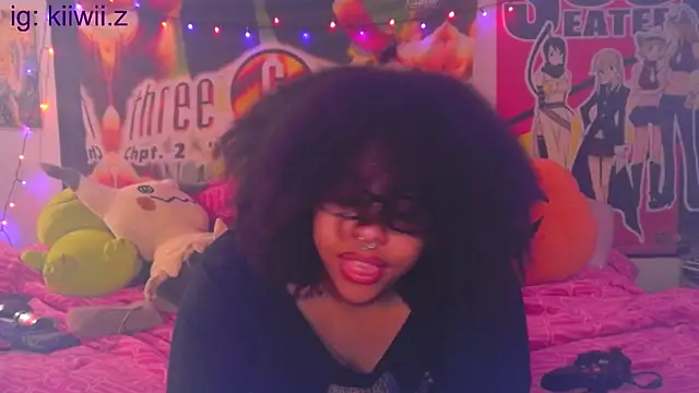 Snapshot of N1NT3NDH03 chatting on 8, 3, 2025 N1NT3NDH03 online show from 8, 3, 2025