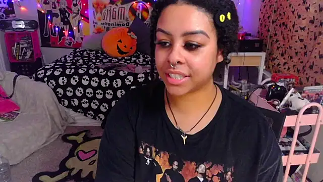 Snapshot of N1NT3NDH03 chatting on 9, 9, 2025 N1NT3NDH03 online show from 9, 9, 2025