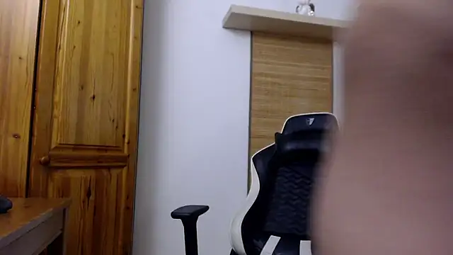 Snapshot of Lisakisss chatting on 14, 3, 2025 Lisakisss online show from 14, 3, 2025