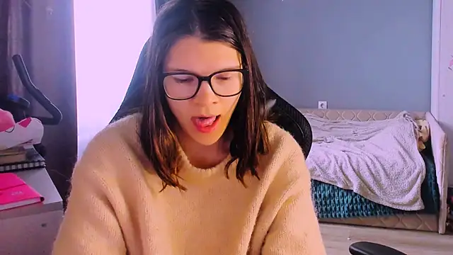 Snapshot of MollyLollipop chatting on 22, 5, 2026 MollyLollipop online show from 22, 5, 2026
