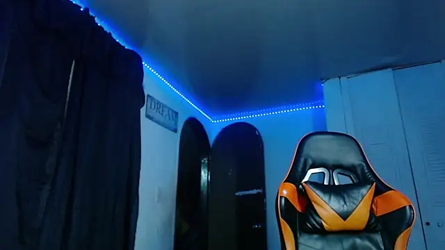 Adam Hudsond online show from 4, 10, 2025