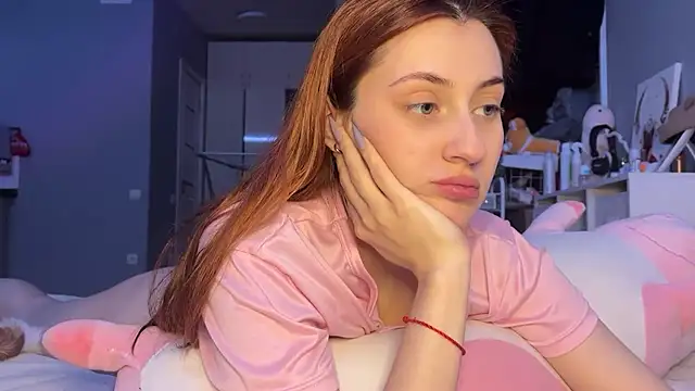 Uniarten online show from 5, 2, 2025