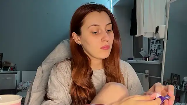 Uniarten online show from 7, 10, 2025