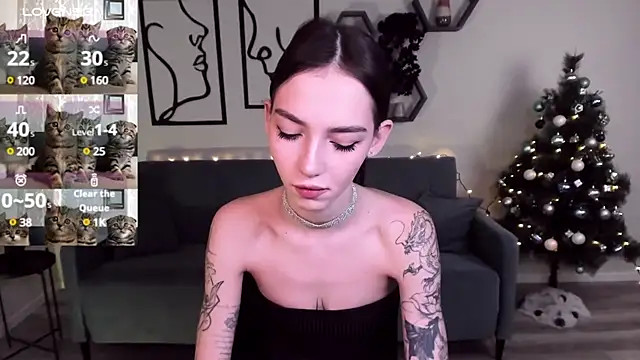 SophieCatty online show from 11, 12, 2024