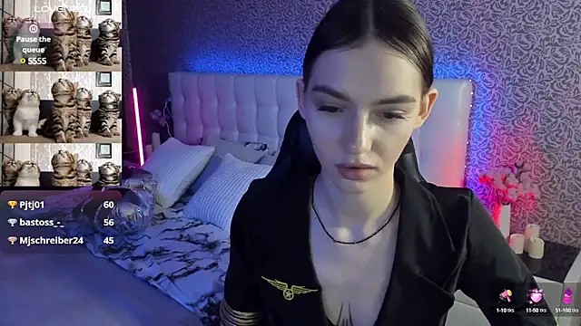 SophieCatty online show from 10, 3, 2025