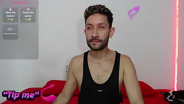 Snapshot of marlon_shawn chatting on 15, 10, 2025 marlon shawn online show from 15, 10, 2025