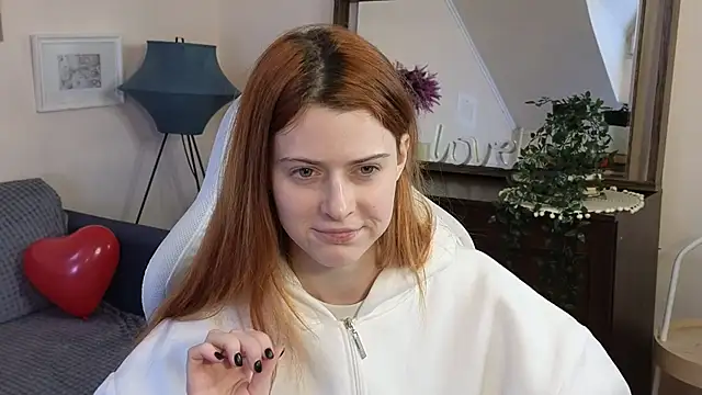 doll lesli online show from 12, 2, 2025