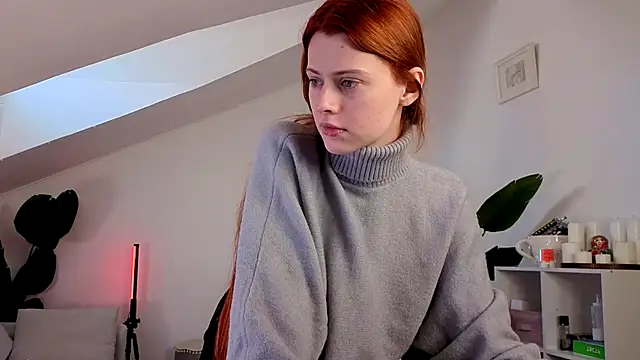 doll lesli online show from 23, 9, 2025