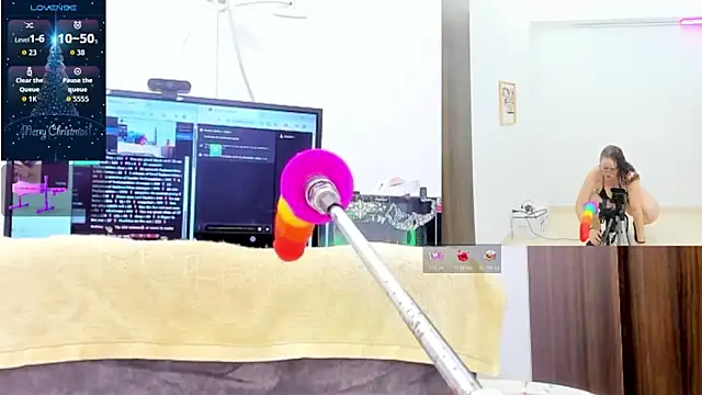 Paulina Davis  online show from 20, 12, 2025