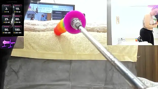 Paulina Davis  online show from 13, 1, 2026