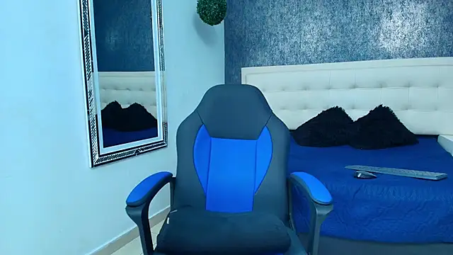 Snapshot of oliver__brown chatting on 20, 9, 2025 oliver brown online show from 20, 9, 2025