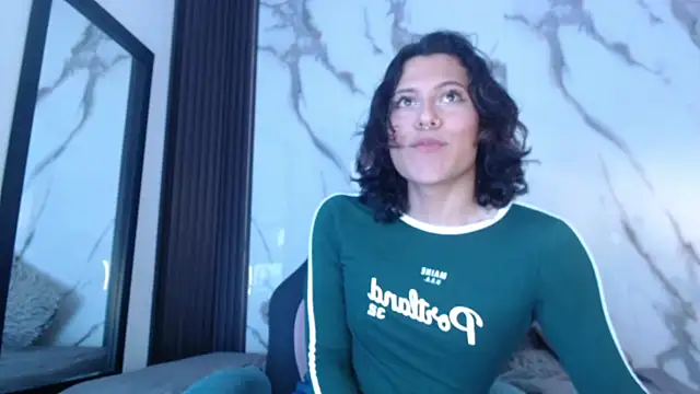 oliver  brown online show from 17, 4, 2026