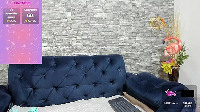 LizzRouse online show from 9, 1, 2025