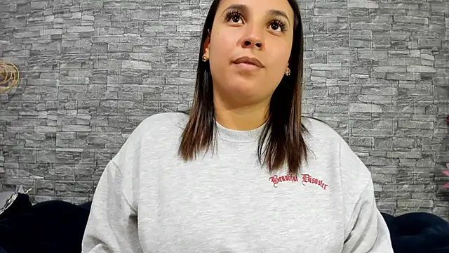 LizzRouse online show from 3, 2, 2025