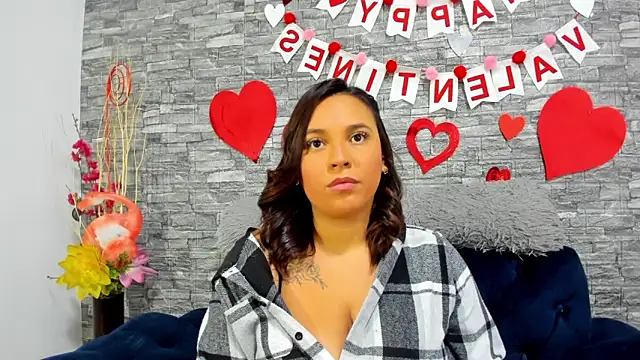 LizzRouse online show from 12, 2, 2025