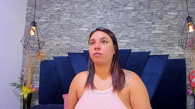 LizzRouse online show from 15, 3, 2025