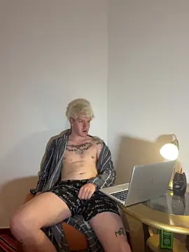 Snapshot of D_anielll chatting on 4, 6, 2026 D anielll online show from 4, 6, 2026