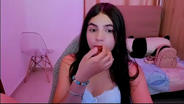  elenna online show from 26, 3, 2026