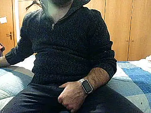 Attila985 online show from 6, 1, 2025