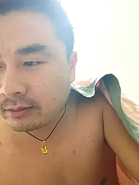 Snapshot of guozuo chatting on 13, 10, 2025 guozuo online show from 13, 10, 2025