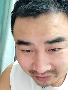 Snapshot of guozuo chatting on 15, 12, 2025 guozuo online show from 15, 12, 2025