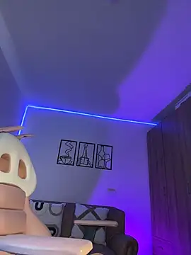 gabriela r online show from 6, 4, 2026