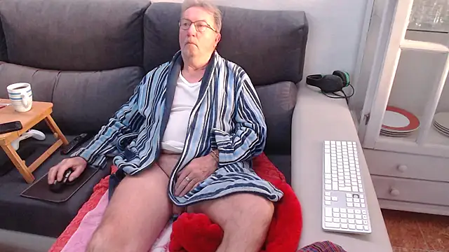 Nudelschwanz online show from 13, 2, 2025