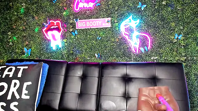 ThickAssRena online show from 3, 12, 2024