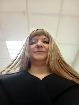 Snapshot of Office_Albertina chatting on 28, 2, 2025 Office Albertina online show from 28, 2, 2025