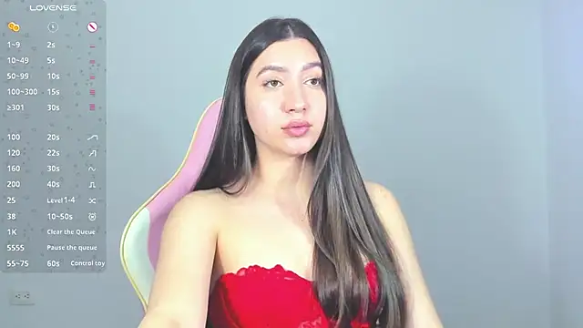 Snapshot of alice-love1 chatting on 6, 1, 2025 alice-love1 online show from 6, 1, 2025