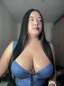 cami ortiz   online show from 9, 3, 2025