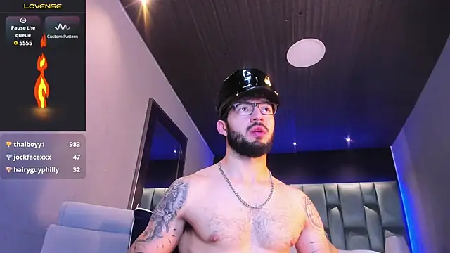 MarkWalker   online show from 17, 2, 2025