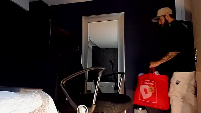 MarkWalker   online show from 11, 1, 2026