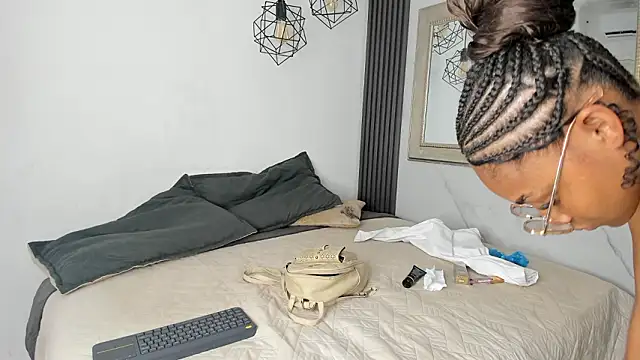 kristyl paez online show from 27, 3, 2026