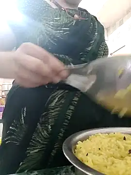 Snapshot of Riyasingh9 chatting on 16, 2, 2025 Riyasingh9 online show from 16, 2, 2025