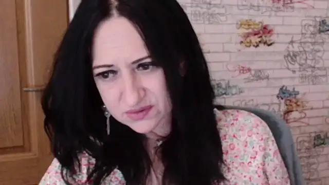 Snapshot of DebraMilf chatting on 29, 6, 2026 DebraMilf online show from 29, 6, 2026