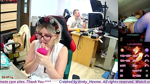 Snapshot of kinky_Hexme chatting on 14, 3, 2025 kinky Hexme online show from 14, 3, 2025