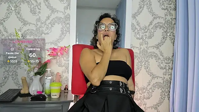 Snapshot of sharonshow chatting on 31, 1, 2025 sharonshow online show from 31, 1, 2025