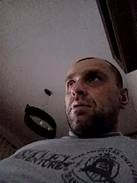 Snapshot of Roman0798 chatting on 6, 12, 2024 Roman0798 online show from 6, 12, 2024