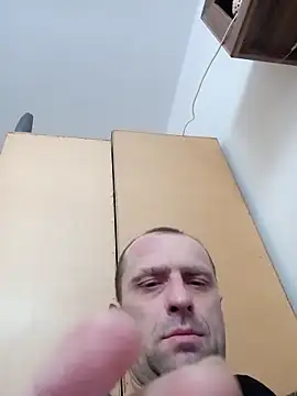 Snapshot of Roman0798 chatting on 15, 2, 2025 Roman0798 online show from 15, 2, 2025