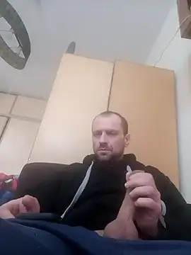 Snapshot of Roman0798 chatting on 25, 2, 2025 Roman0798 online show from 25, 2, 2025