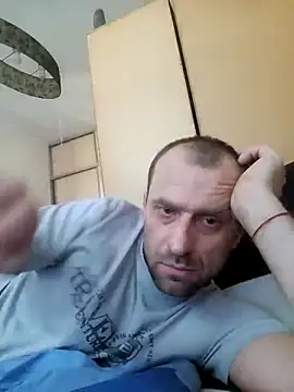 Snapshot of Roman0798 chatting on 9, 3, 2025 Roman0798 online show from 9, 3, 2025