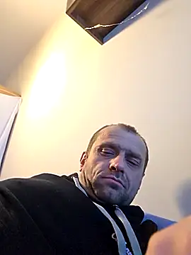 Snapshot of Roman0798 chatting on 24, 10, 2025 Roman0798 online show from 24, 10, 2025