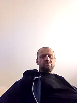 Snapshot of Roman0798 chatting on 17, 12, 2025 Roman0798 online show from 17, 12, 2025