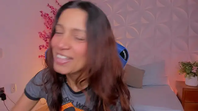 cora 22 online show from 27, 2, 2026